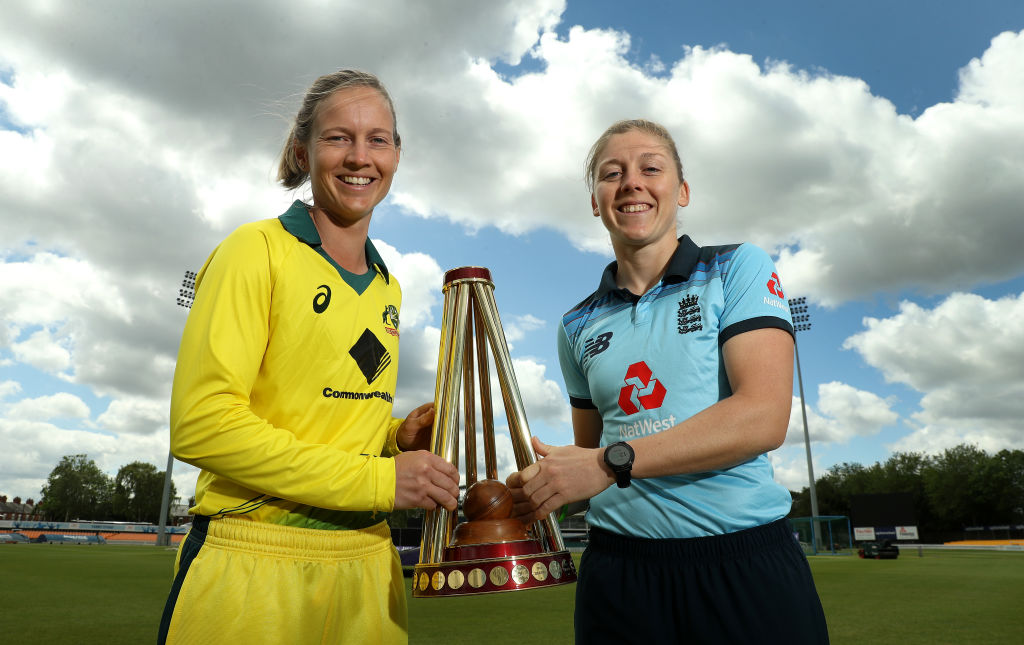 Captains Heather Knight and Meg Lanning both hold the Women's Ashes prior to the series.