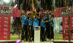 Worcestershire Rapids celebrate winning 2018 T20 Blast