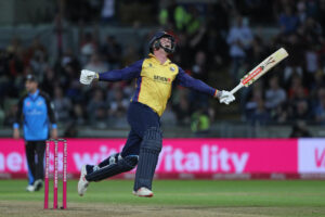 Simon Harmer - Essex