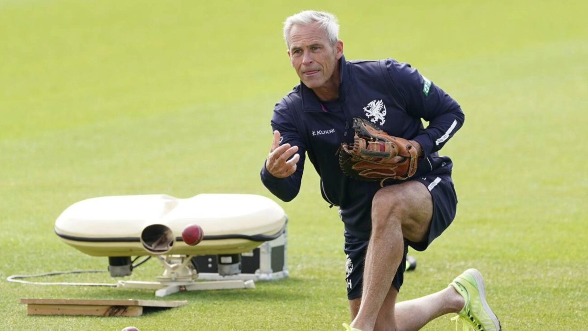 Somerset and Andy Hurry will start from scratch in 2026