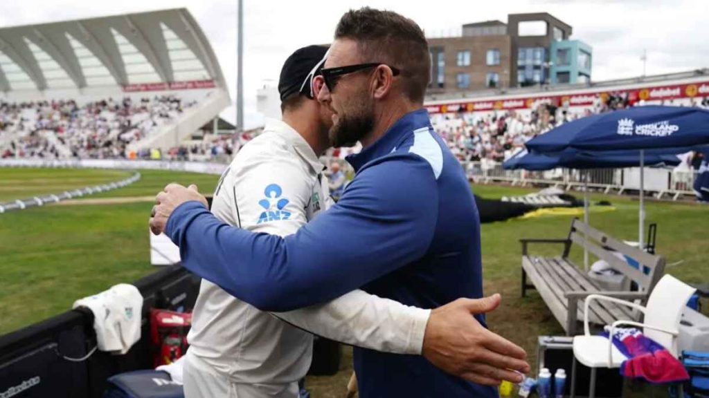 England head coach Brendon McCullum congratulates the victorious New Zealand team at Trent Bridge