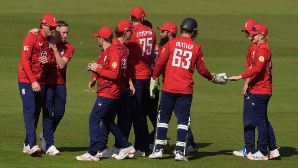 England’s Jordan Cox (right) celebrates with team mates, after catching out Ireland’s Ross Adair (not pictured) off the bowling of Rehan Ahmed (not pictured)