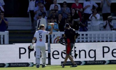 Heather Knight leaves the field for the last time in Test cricket