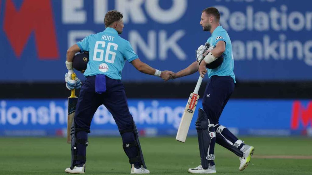 Joe Root and Gus Atkinson in action for England