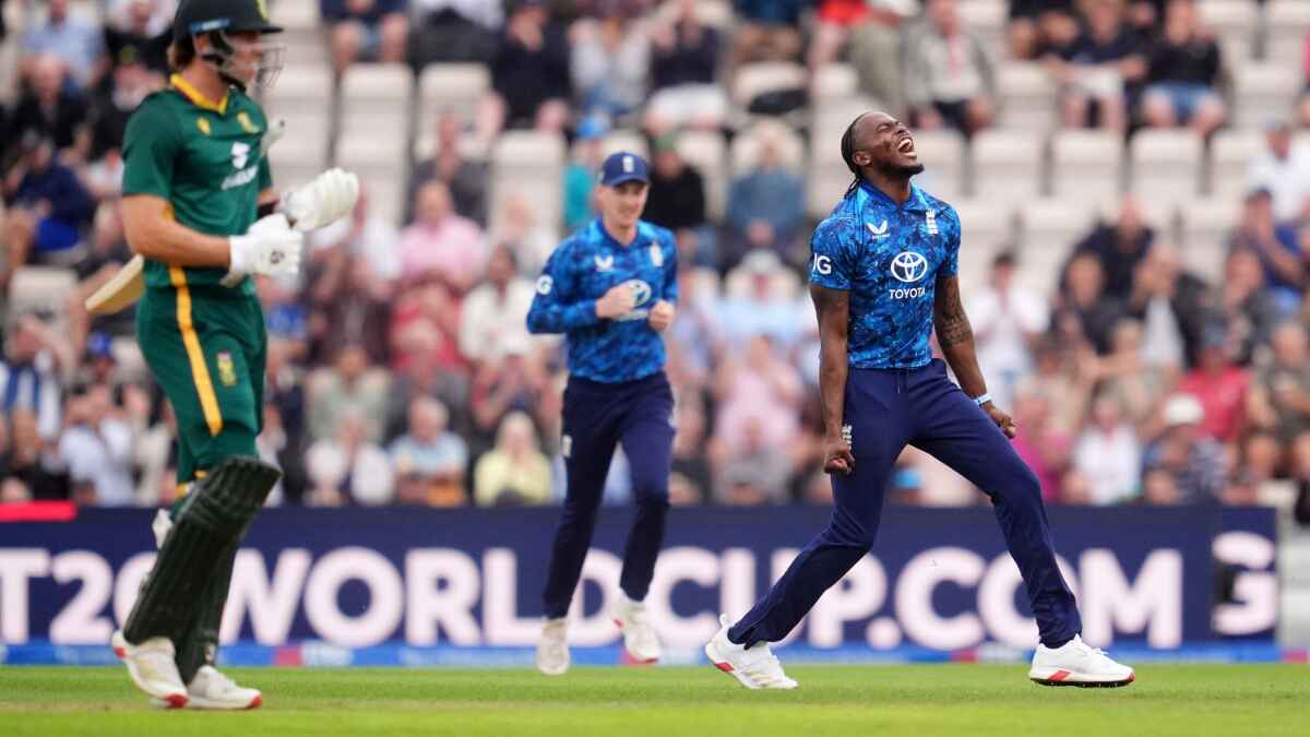 England’s Jofra Archer (right) celebrates after taking the wicket of South Africa’s Tristan Stubbs (left)