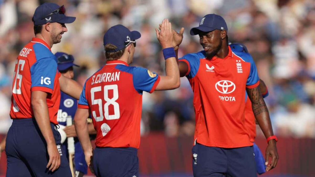 Jofra Archer celebrates a wicket with England team-mates