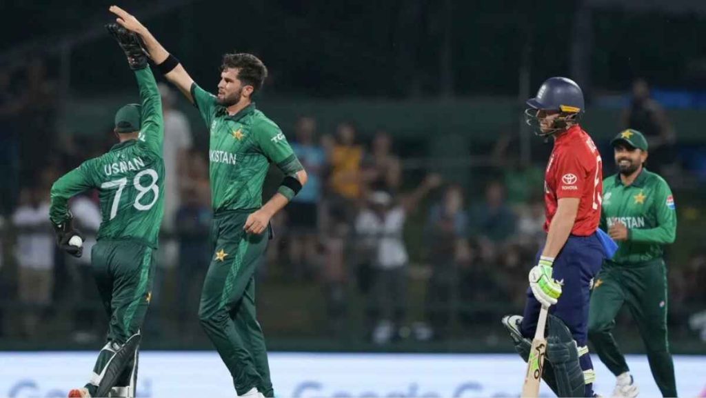 Shaheen Shah Afridi took four wickets to leave England sweating