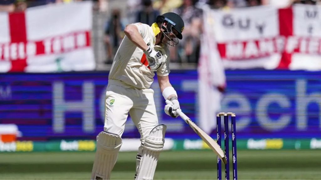Steve Smith took some punishment in his 49-ball stay at the crease