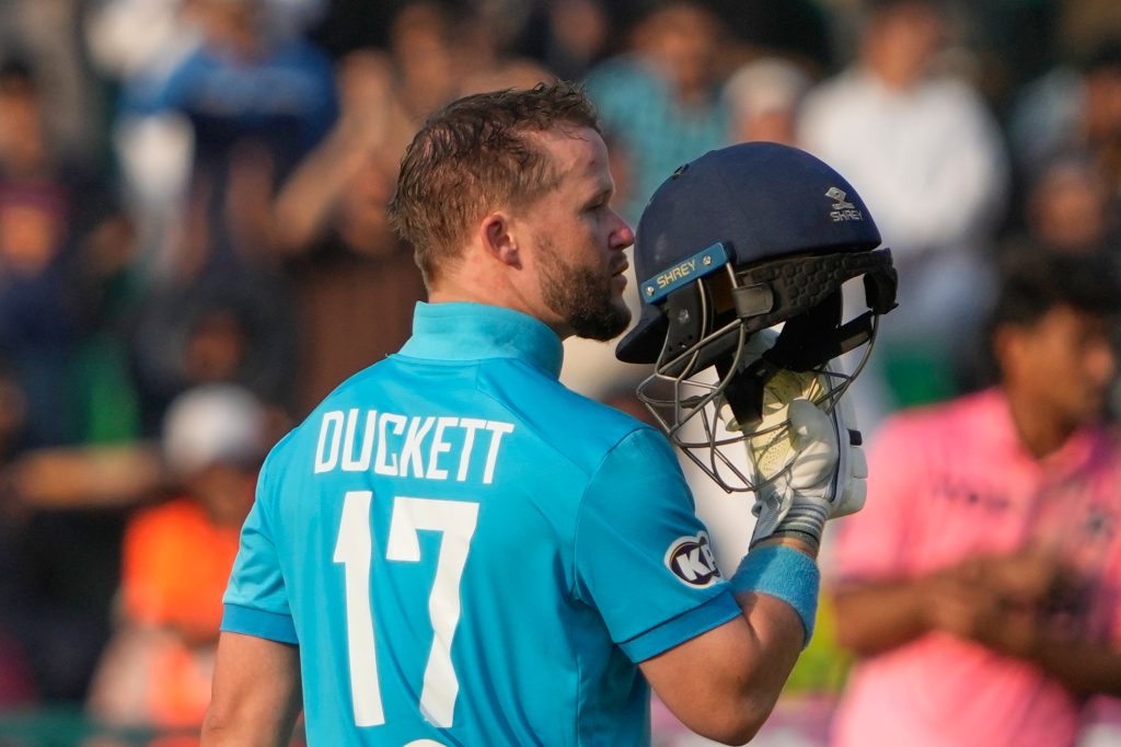 Ben Duckett celebrates his century