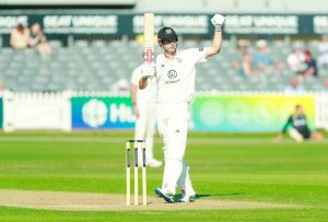 Leicestershire extend