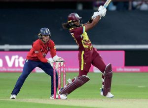 Lauren Winfield-Hill: